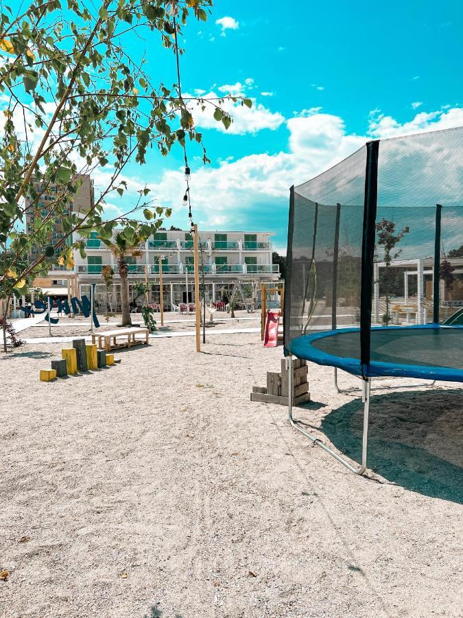 Hotel Victory Mamaia Eksteriør bilde
