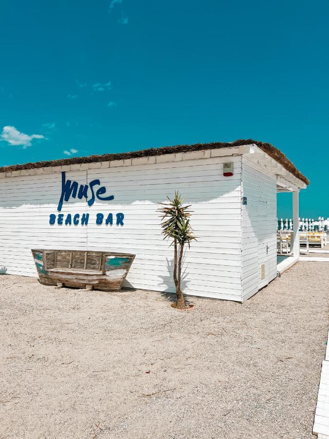 Hotel Victory Mamaia Eksteriør bilde