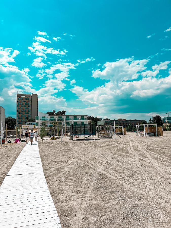 Hotel Victory Mamaia Eksteriør bilde